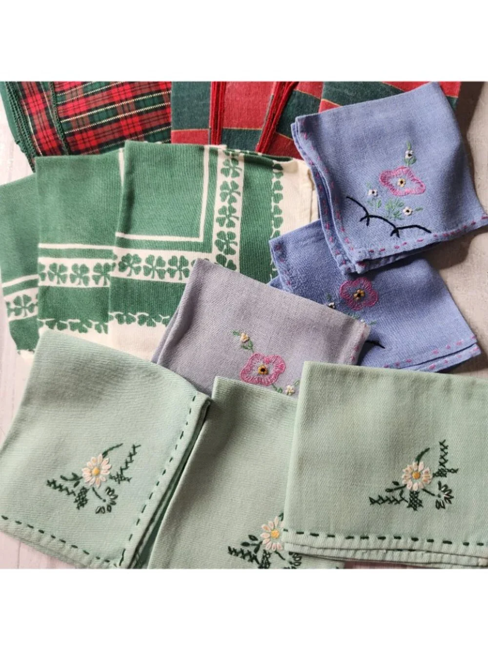 Linens Kitchen Hand Towels Napkins Placemats Handkerchiefs MCM Vtg 70s Imperfect